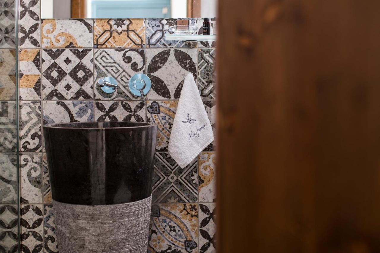Blue Jasmine Suites Rhodes City Ngoại thất bức ảnh
